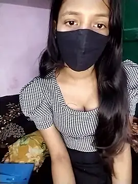 Naina-hott online show from February 13, 7:03 pm