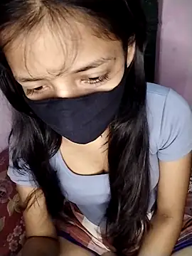 Naina-hott online show from March 24, 6:30 pm