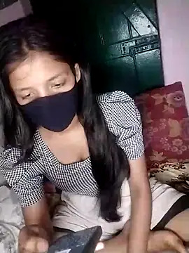 Naina-hott online show from April 2, 6:47 pm