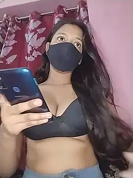 Snapshot of Naina-hott chatting on July 29, 7:57 pm Naina-hott online show from July 29, 7:57 pm