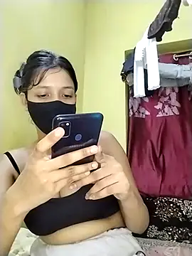Naina-hott online show from June 1, 8:08 pm