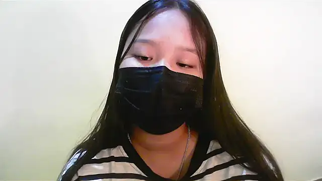 PRENCY CUTE online show from March 7, 10:10 am