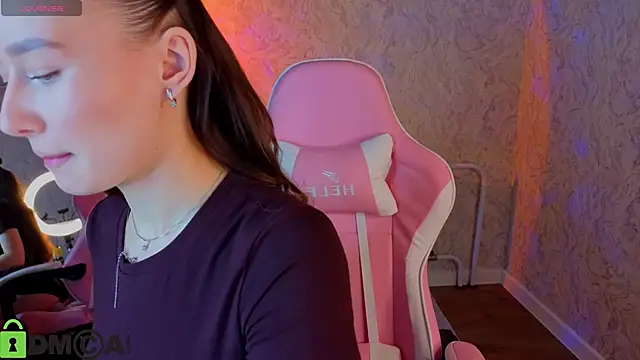 Snapshot of _Kiki_angel_ chatting on February 25, 2:01 am Kiki angel online show from February 25, 2:01 am