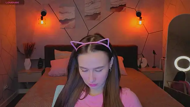  Kiki angel  online show from March 23, 1:28 am