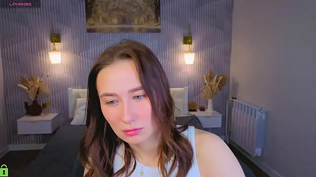  Kiki angel  online show from May 2, 1:11 am