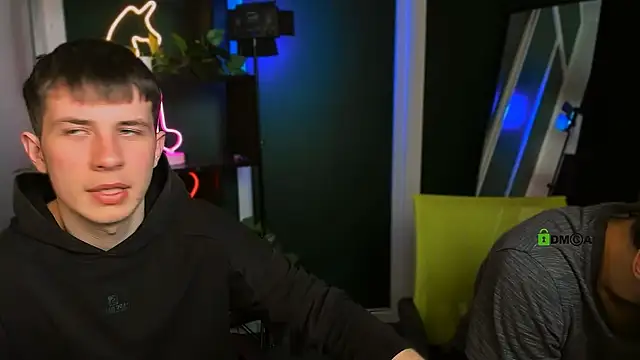 emil lucky online show from April 3, 6:58 pm