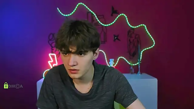 emil lucky online show from April 22, 6:47 pm