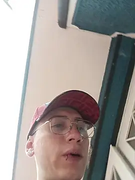 Snapshot of Emmanuel_Lust chatting on February 24, 11:55 am Emmanuel Lust online show from February 24, 11:55 am