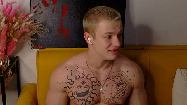 SterlingNoir online show from March 26, 10:07 pm