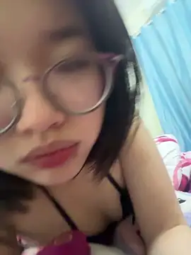 Alicia-a online show from March 4, 12:13 pm