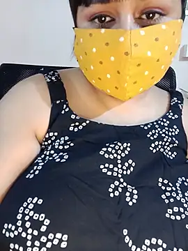 Snapshot of Lovely-Lina7 chatting on May 27, 6:26 pm Lovely-Lina7 online show from May 27, 6:26 pm