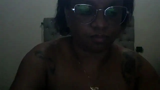 Snapshot of Mineirasafada2026 chatting on June 30, 8:20 pm Mineirasafada2026 online show from June 30, 8:20 pm
