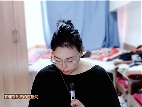 yingying1222 online show from July 4, 6:20 am