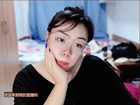 yingying1222 online show from June 30, 12:49 pm