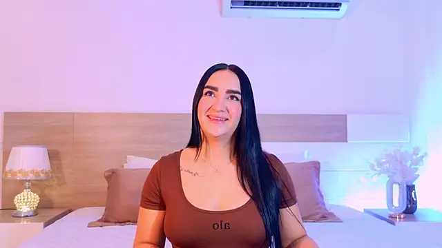 Snapshot of MaraGrief_ chatting on June 30, 10:59 am MaraGrief online show from June 30, 10:59 am