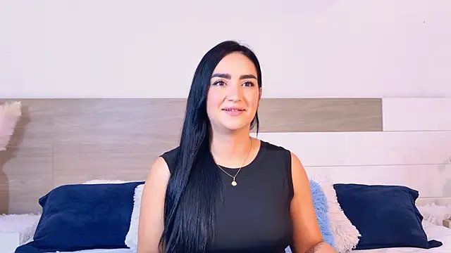 MaraGrief  online show from April 10, 11:17 am