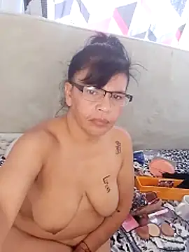 jennifer 0717 online show from April 9, 10:16 pm