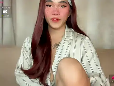 Kelly Mckinney online show from March 13, 9:09 pm