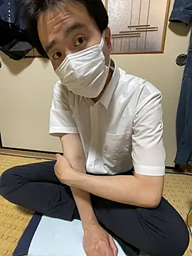 shizuku-kun211 online show from May 17, 6:46 am