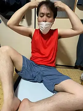 shizuku-kun211 online show from May 14, 12:02 pm
