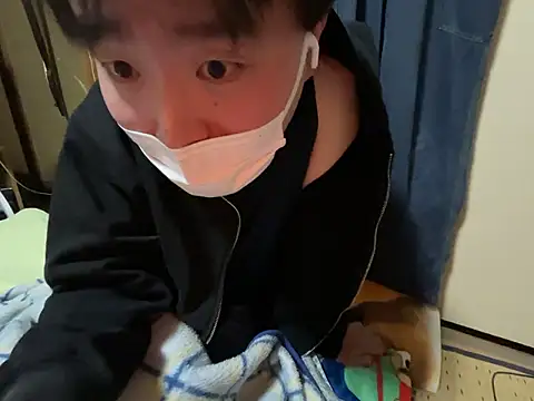 shizuku-kun211 online show from March 10, 6:01 pm