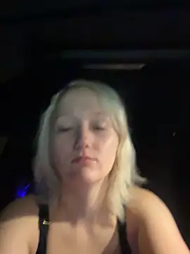 Marilynxo online show from February 22, 3:42 am