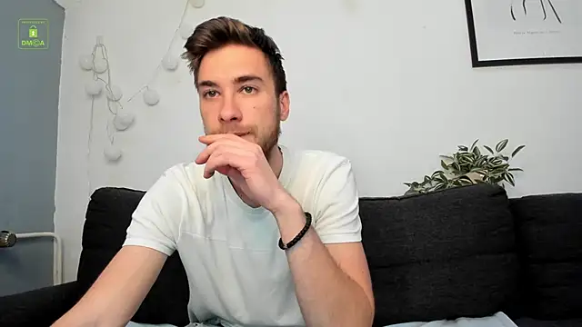 Snapshot of Harvey_Wiliams chatting on February 16, 6:45 am Harvey Wiliams online show from February 16, 6:45 am