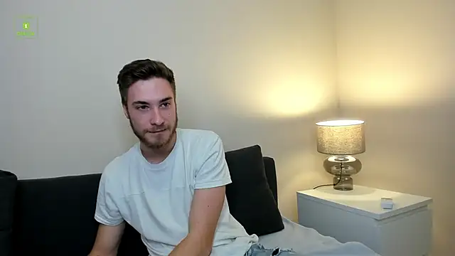 Snapshot of Harvey_Wiliams chatting on February 14, 6:46 am Harvey Wiliams online show from February 14, 6:46 am