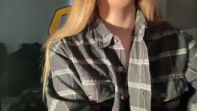 petiteetoile online show from February 16, 2:48 pm