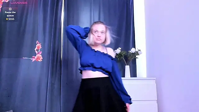 MariamGravert online show from February 28, 6:57 am