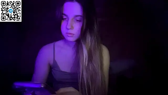 LovelySilk 63 online show from April 1, 7:33 pm