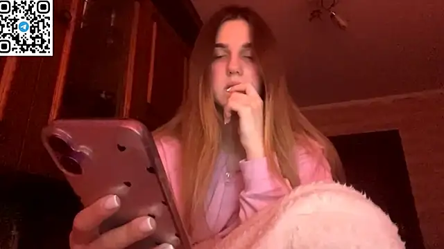 LovelySilk 63 online show from March 19, 2:17 pm