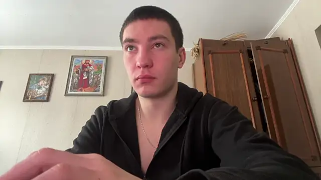 MoonlightVera online show from February 25, 9:09 am