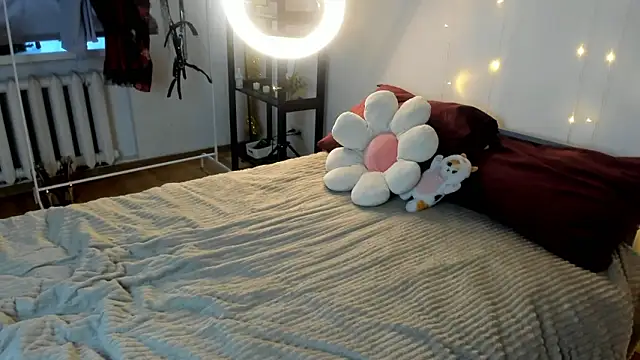 CalmFever online show from February 9, 2:04 pm