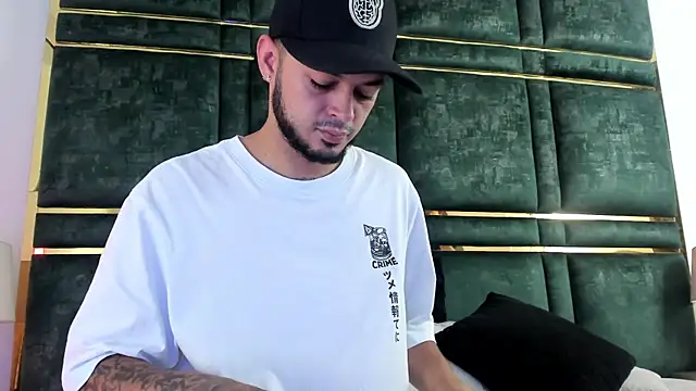 GaelyCoral online show from April 19, 12:17 pm