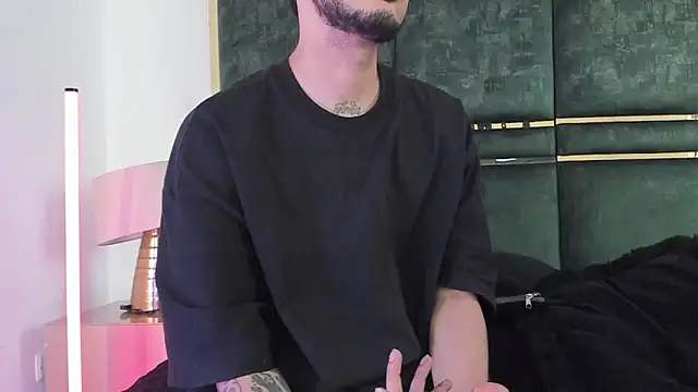 Snapshot of GaelyCoral chatting on February 21, 11:56 am GaelyCoral online show from February 21, 11:56 am