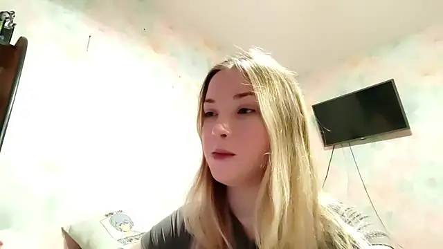 TiaBIanks online show from March 10, 10:08 am