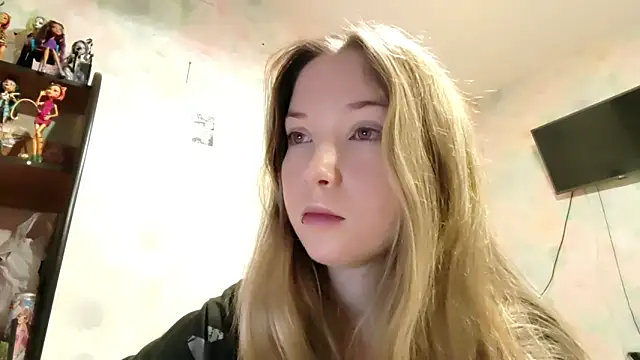 Snapshot of TiaBIanks chatting on February 14, 1:39 am TiaBIanks online show from February 14, 1:39 am