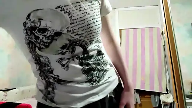 TiaBIanks online show from March 21, 12:34 am