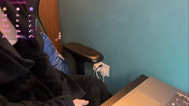 Snapshot of JadeAlexis403 chatting on February 15, 10:30 pm JadeAlexis403 online show from February 15, 10:30 pm