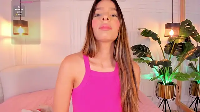 Nicole Whittee online show from April 7, 9:27 pm