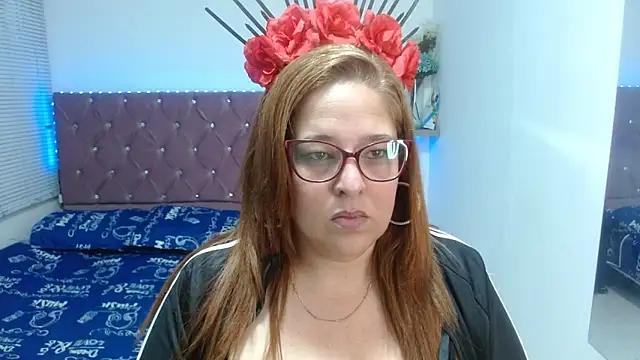 Snapshot of kataleyamilf69 chatting on February 25, 1:22 pm kataleyamilf69 online show from February 25, 1:22 pm