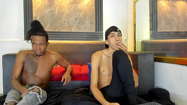 Jeanpieroo26 online show from April 12, 7:50 pm