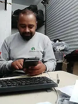 OMARMEX1 online show from May 26, 4:49 pm