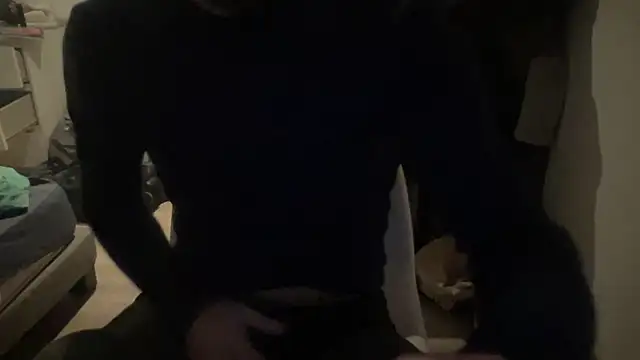raoulbtnbois online show from February 9, 11:58 pm