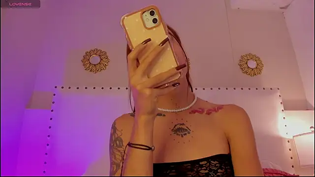 Snapshot of Zoe_star_ chatting on February 26, 1:22 pm Zoe star online show from February 26, 1:22 pm