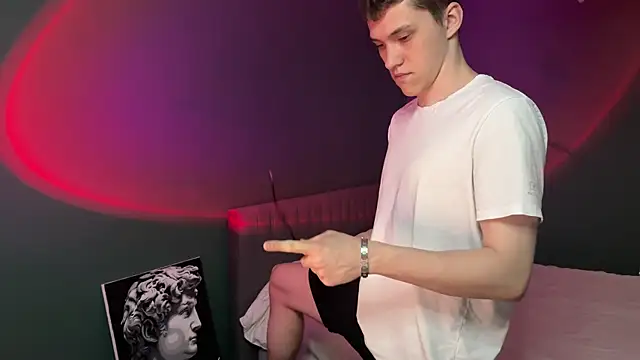 cronck52 online show from April 4, 3:57 am