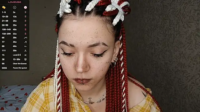 ShayneMilush online show from April 2, 9:05 am