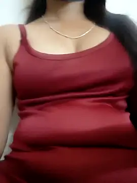 Snapshot of Fantasy_Queen94 chatting on February 6, 5:42 pm Fantasy Queen94 online show from February 6, 5:42 pm