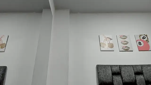 Madison Rosee online show from April 15, 12:16 am